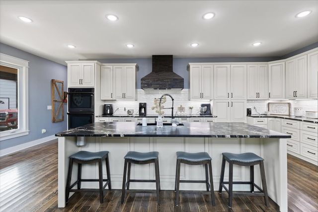 132 Hiwassee Dr, Decatur, TN 37322