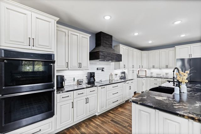 132 Hiwassee Dr, Decatur, TN 37322