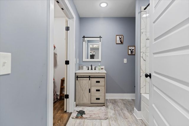 132 Hiwassee Dr, Decatur, TN 37322