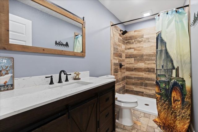132 Hiwassee Dr, Decatur, TN 37322