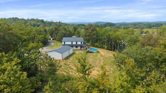 132 Hiwassee Dr, Decatur, TN 37322