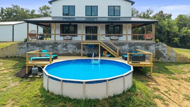 132 Hiwassee Dr, Decatur, TN 37322