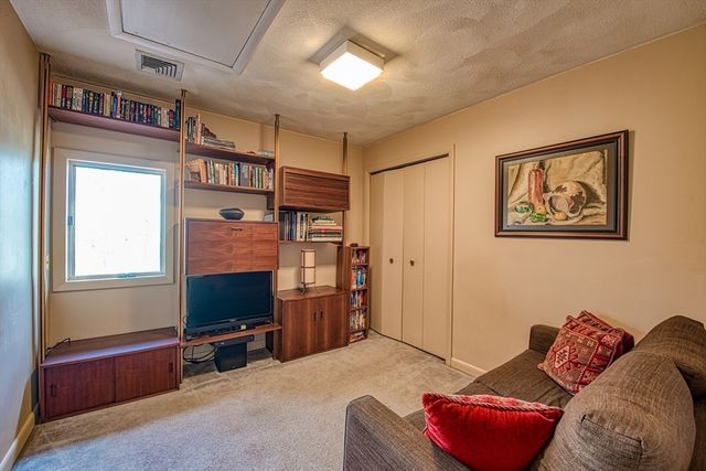 580 Mountain St., Sharon, MA 02067