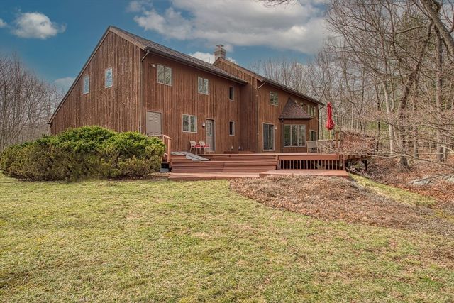 580 Mountain St., Sharon, MA 02067