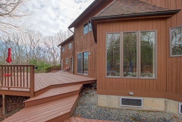 580 Mountain St., Sharon, MA 02067