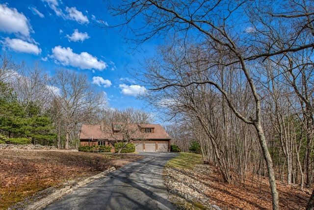 580 Mountain St., Sharon, MA 02067