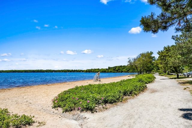 580 Mountain St., Sharon, MA 02067