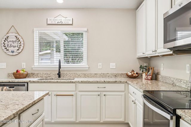 9670 ABBY GLEN Circle, Jacksonville, FL 32257