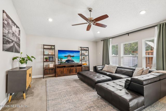 9670 ABBY GLEN Circle, Jacksonville, FL 32257
