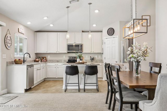 9670 ABBY GLEN Circle, Jacksonville, FL 32257