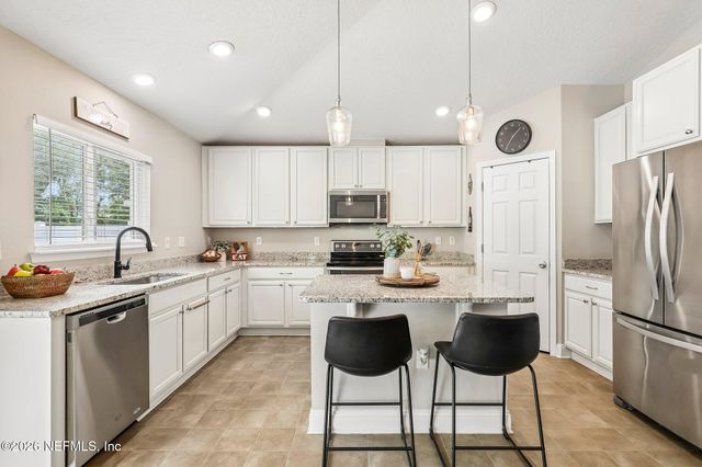 9670 ABBY GLEN Circle, Jacksonville, FL 32257