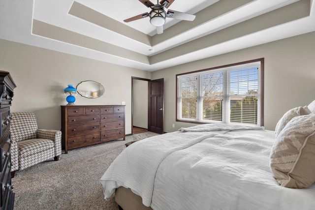 5913 Carriage Hills DRIVE, Racine, WI 53406