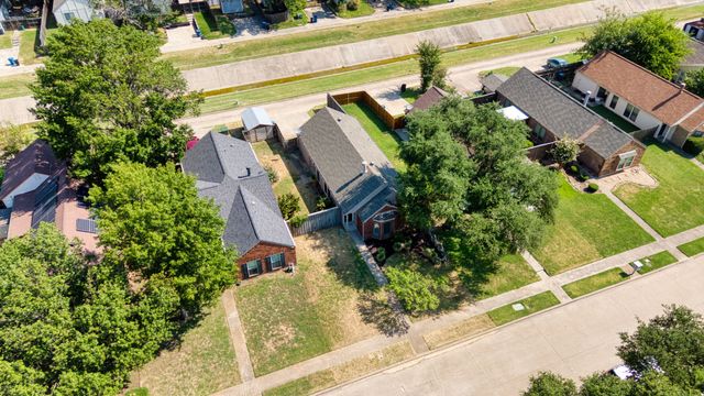 934 Mapleleaf Lane, Coppell, TX 75019