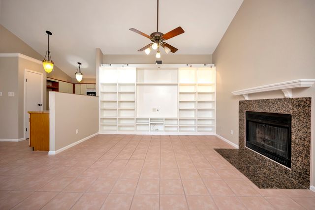 934 Mapleleaf Lane, Coppell, TX 75019