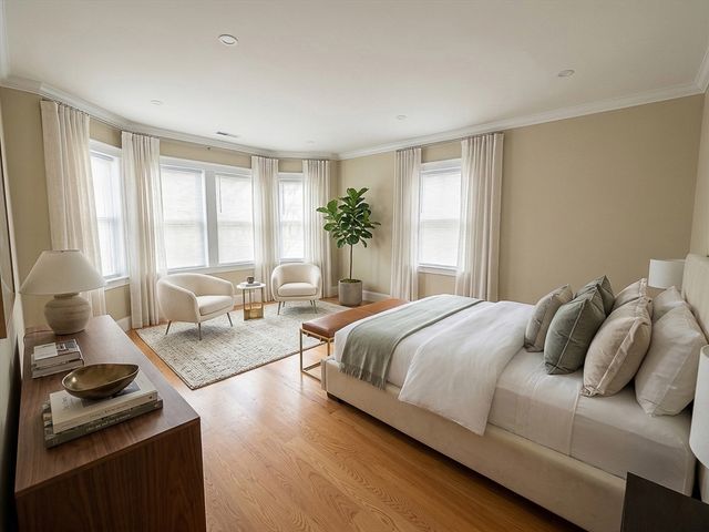 42 Parsons St TH, Newton, MA 02465