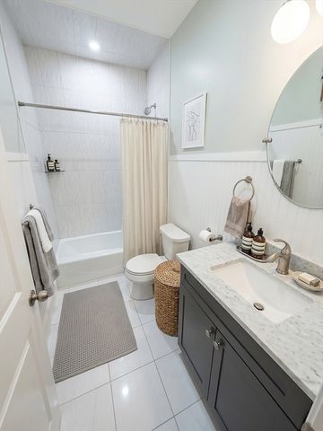 42 Parsons St TH, Newton, MA 02465
