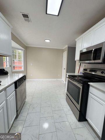 701 Pine Tree Trail, Atlanta, GA 30349