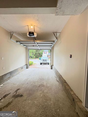 701 Pine Tree Trail, Atlanta, GA 30349