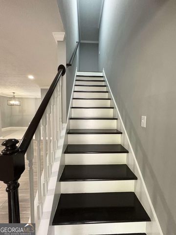 701 Pine Tree Trail, Atlanta, GA 30349