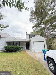 701 Pine Tree Trail, Atlanta, GA 30349