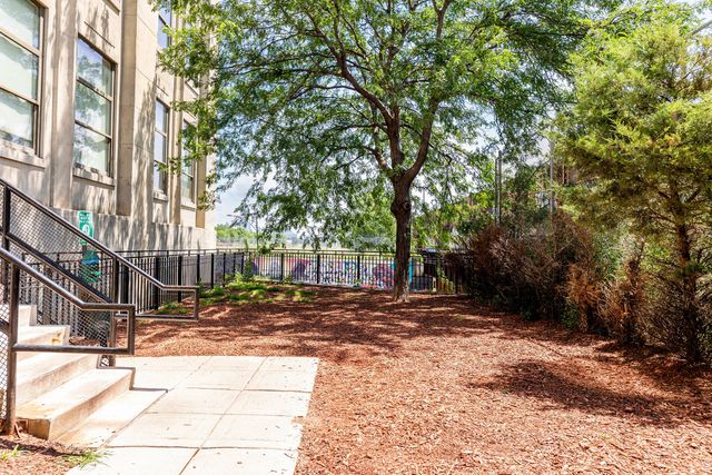 1550 S Blue Island Avenue 613, Chicago, IL 60608
