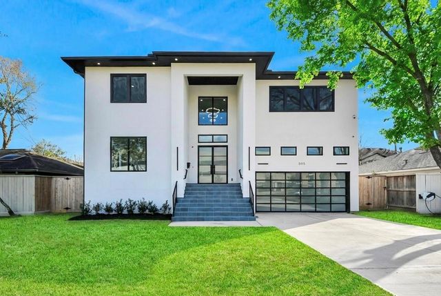 5115 Maple Street, Bellaire, TX 77401