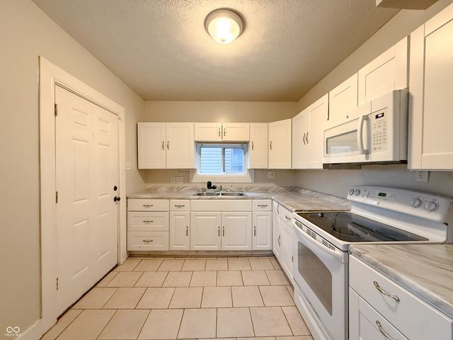 232 N Rural Street, Indianapolis, IN 46201