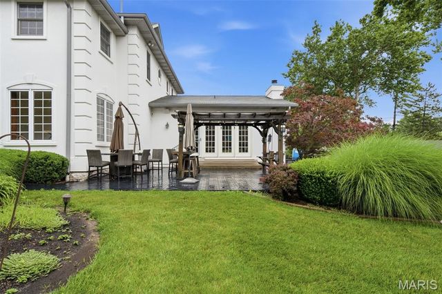 7249 Maryland Avenue, University City, MO 63130