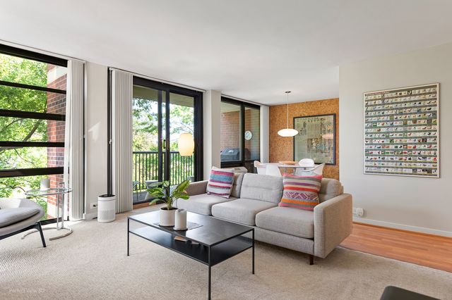 3021 S Michigan Avenue 407, Chicago, IL 60616