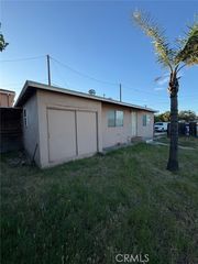 16445 Arrow Blvd, Fontana, CA 92335