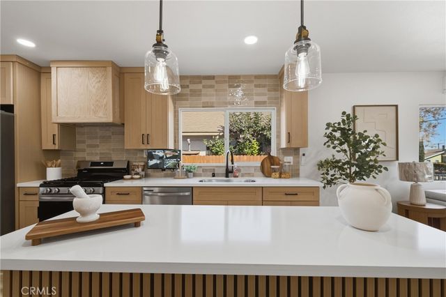 3207 Garnet, Los Angeles, CA 90023