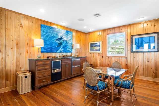 1024 Private Road D, Port Aransas, TX 78373