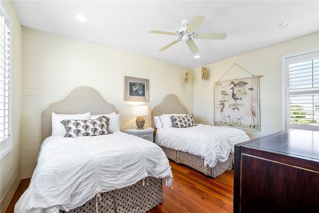 1024 Private Road D, Port Aransas, TX 78373