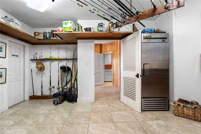 1024 Private Road D, Port Aransas, TX 78373