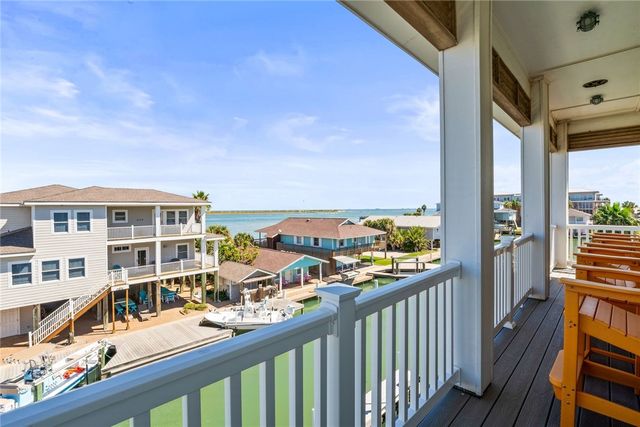 1024 Private Road D, Port Aransas, TX 78373