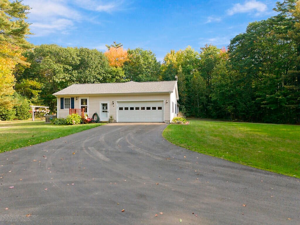 40 Alphonse Drive, Topsham, ME 04086 — photo 3