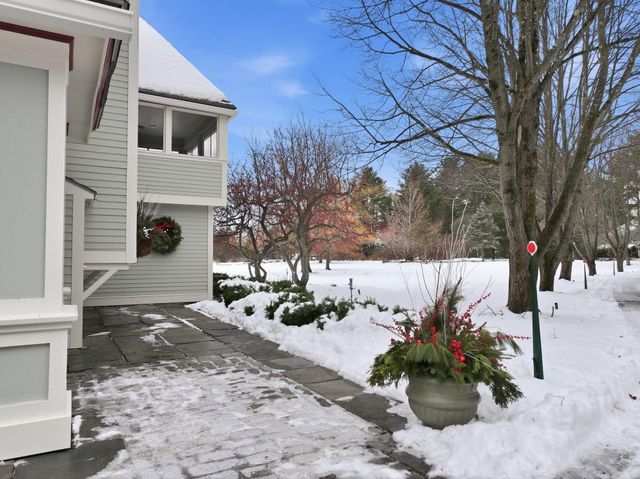 145 Cannon Point Road, Charlotte, VT 05445