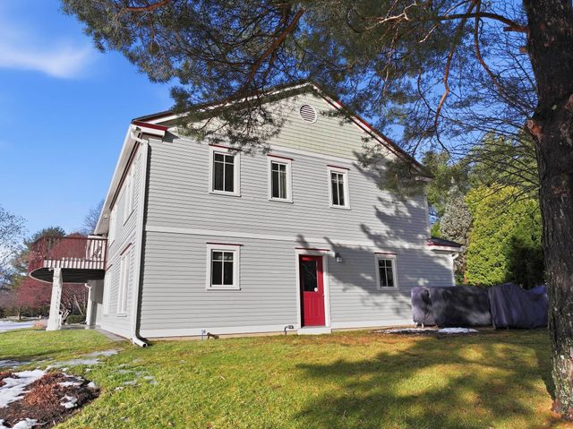 145 Cannon Point Road, Charlotte, VT 05445