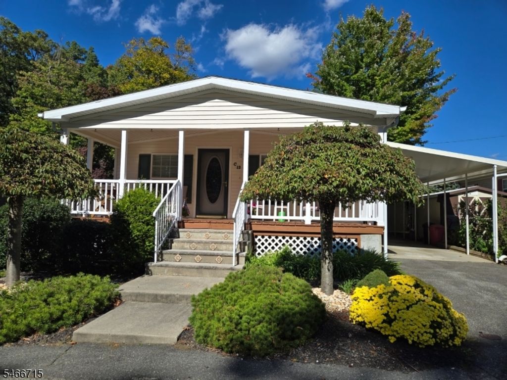 93 Mt Pleasant Ave C13 C13, Rockaway Twp., NJ 07801 — exterior