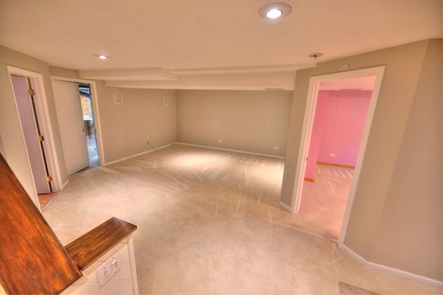 1671 Washington Court, Geneva, IL 60134