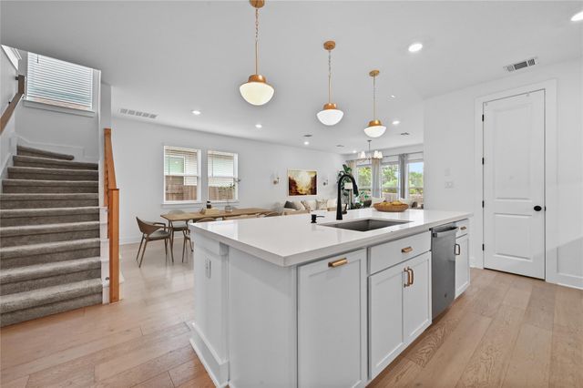 149 Beryl WAY, Dripping Springs, TX 78620