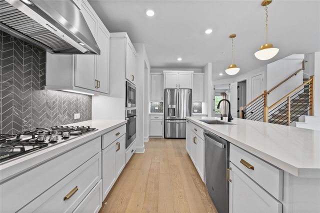 149 Beryl WAY, Dripping Springs, TX 78620