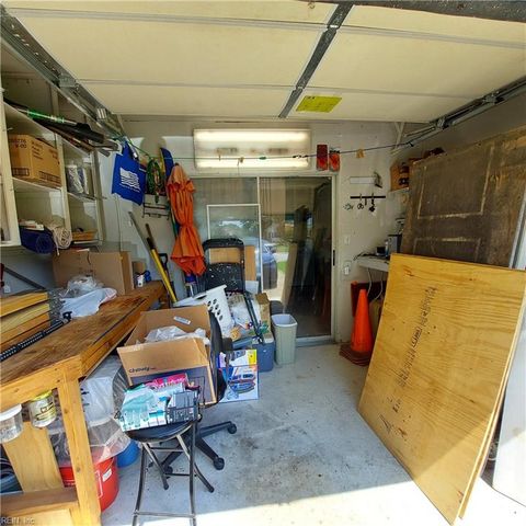 5848 Beechwalk DR, Virginia Beach, VA 23464