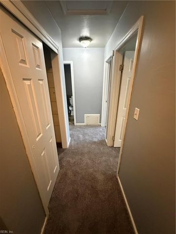 4303 Arundel LN, Chesapeake, VA 23321