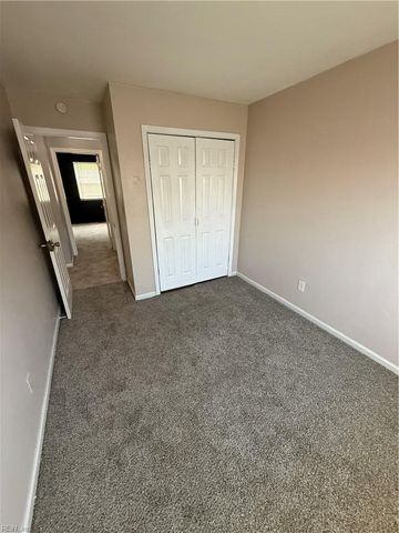 4303 Arundel LN, Chesapeake, VA 23321