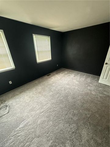 4303 Arundel LN, Chesapeake, VA 23321