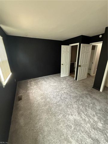 4303 Arundel LN, Chesapeake, VA 23321