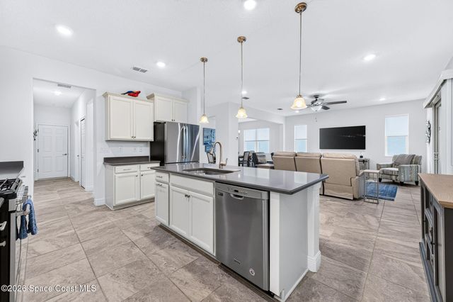 3468 Diamond Leaf Drive, Vero Beach, FL 32966