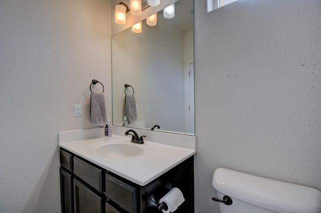 9416 Stormcloud Avenue NW, Albuquerque, NM 87120