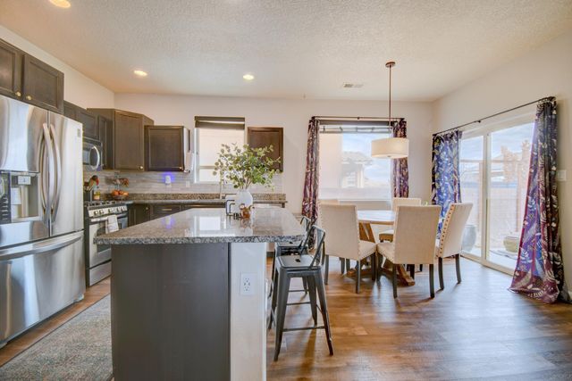 9416 Stormcloud Avenue NW, Albuquerque, NM 87120